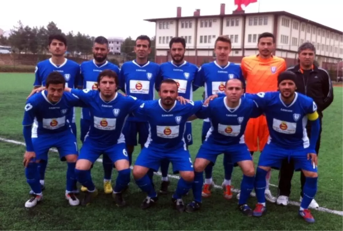 Şahinbey Belediye Futbol Takımı 3-2 Galip Geldi