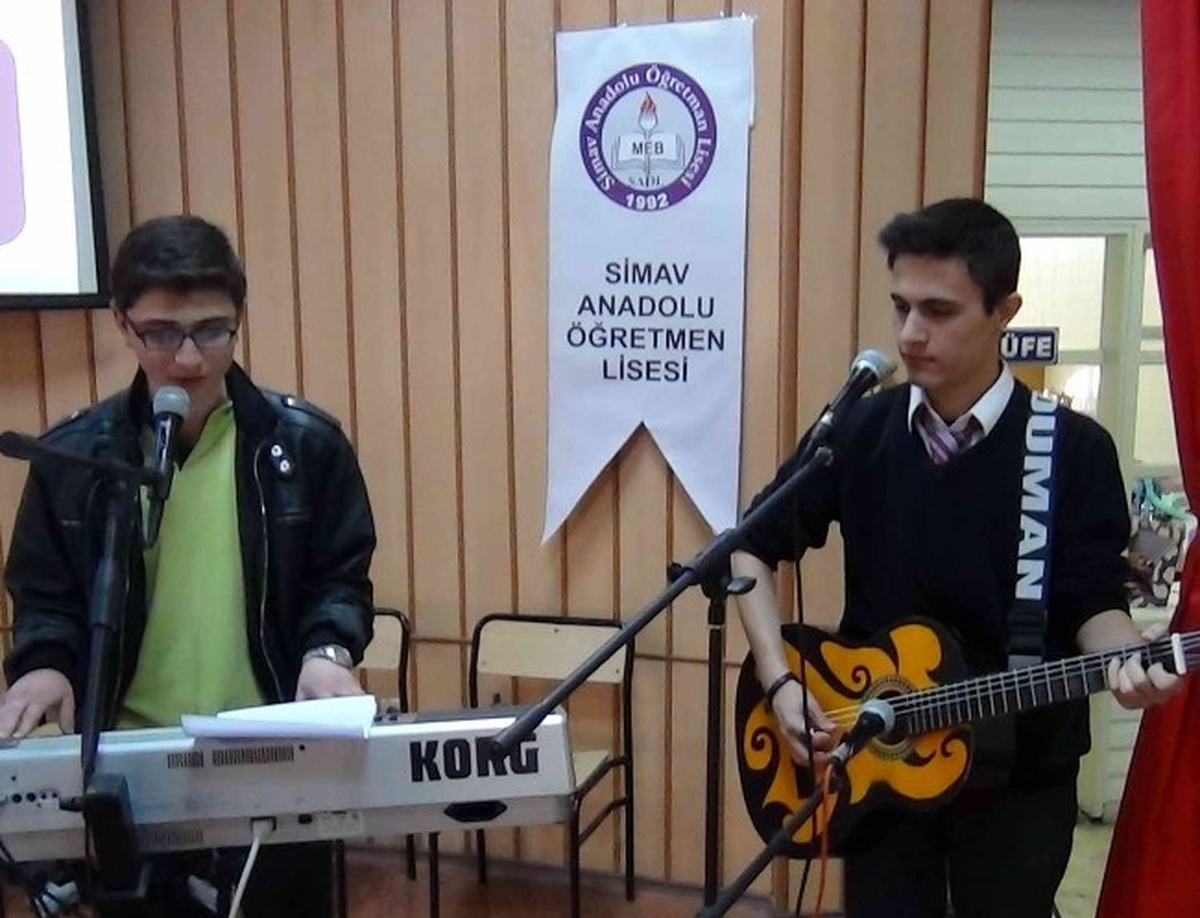Simav\'da Öğretmen Okullarının 166 Kuruluşuna Şölen Gibi Etkinlik