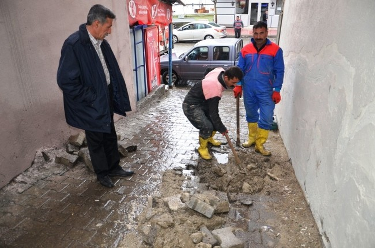 Şırnak Belediyesi Üst Yapı Çalışmalarına Devam Ediyor