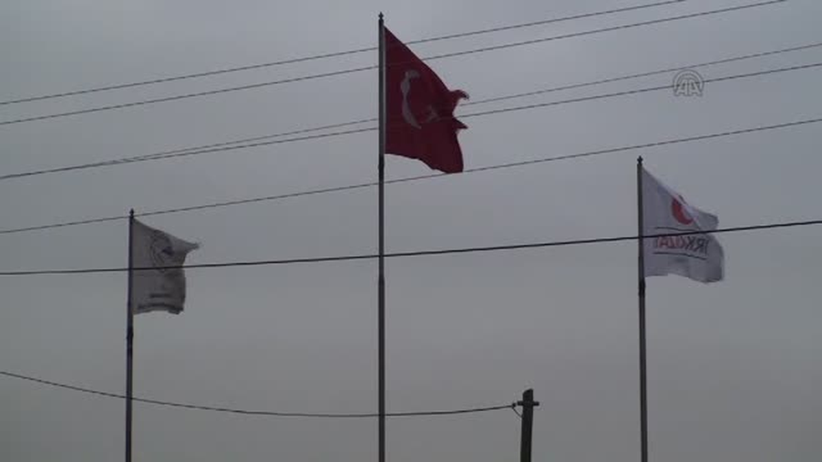"Suriyeliler tüm imkanlara sahip" -