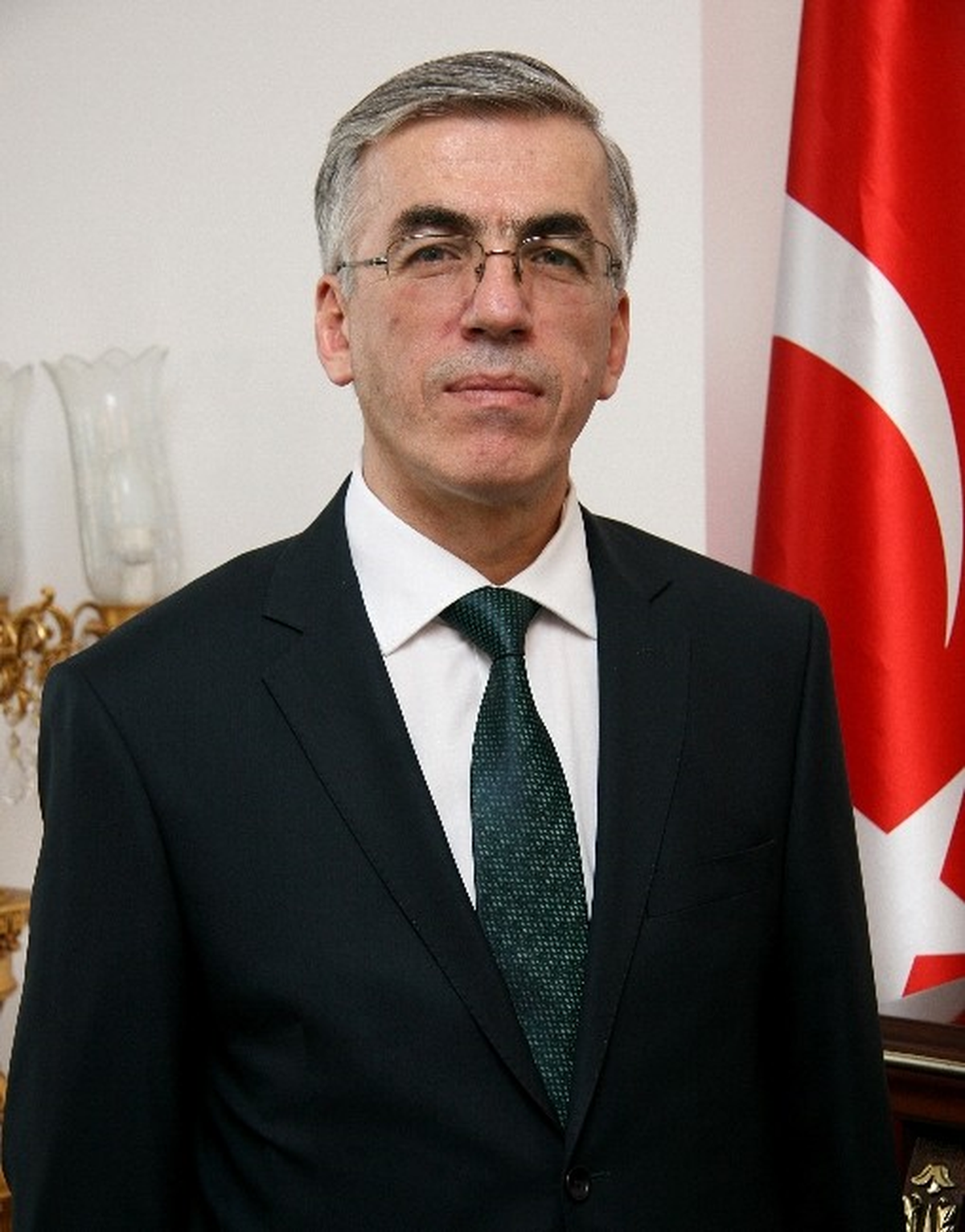 Vali Ataklı\'dan 18 Mart Açıklaması