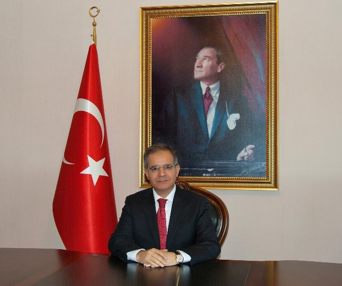 Vali Tapsız\'ın 18 Mart Şehitler Günü ve Çanakkale Zaferi\'nin 99. Yıldönümü Mesajı