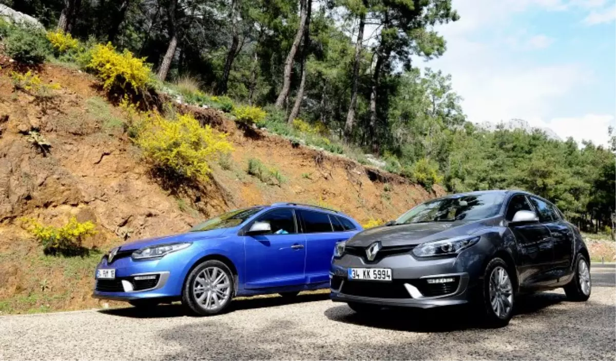 Zamana Yenilmeyen Heyecan Yeni Renault Megane Şimdi Türkiye\'de