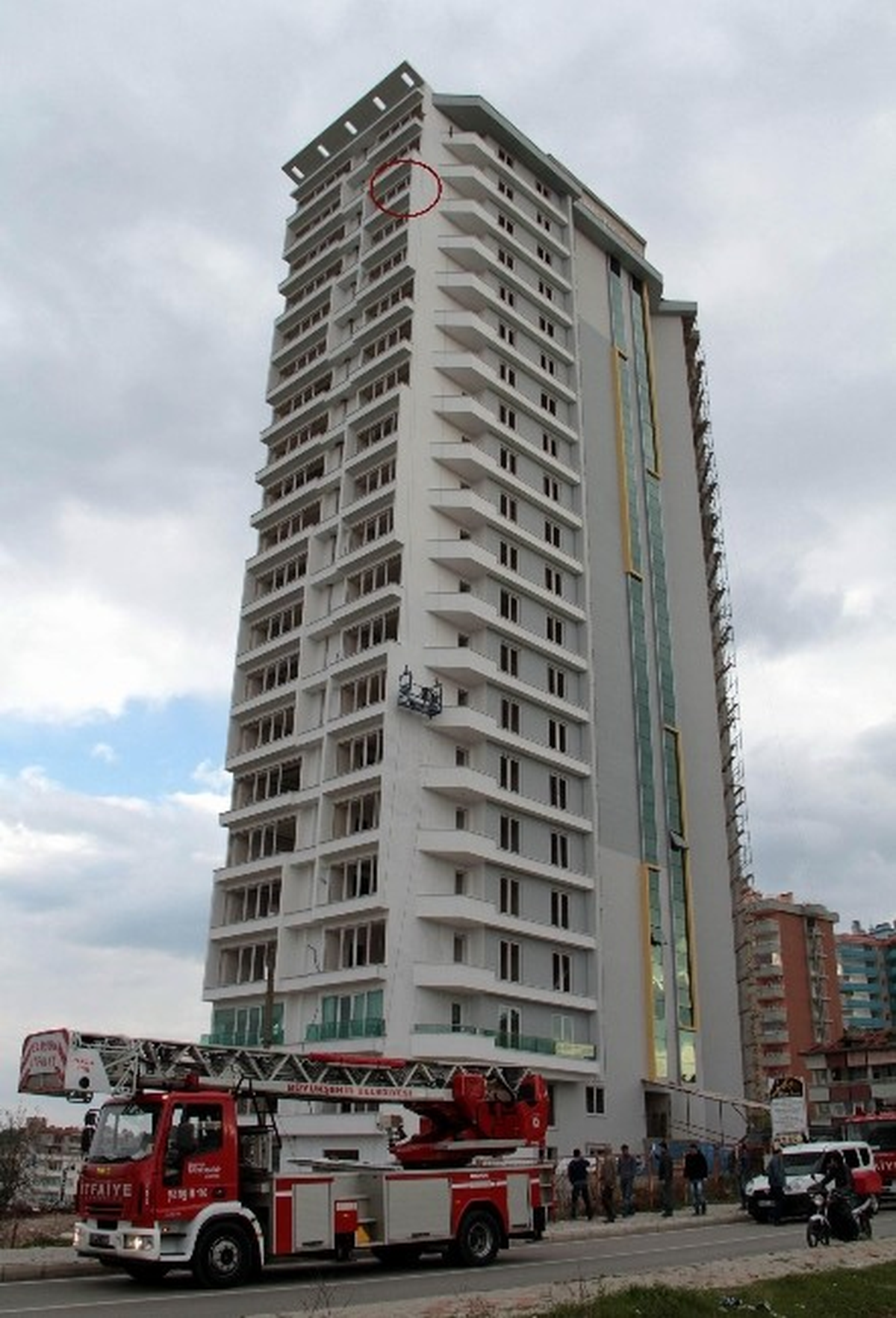 18. Katta İntihar Girişimi