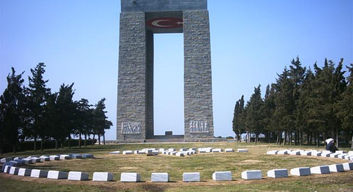 18 Mart Şehitleri Anma Günü ve Çanakkale Deniz Zaferi\'nin 99. Yıl Dönümü