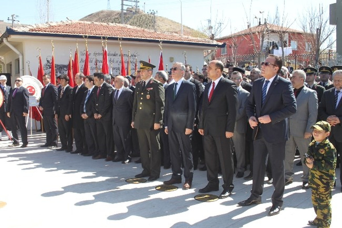 Aksaray\'da 18 Mart Şehitler Günü Anma Programı