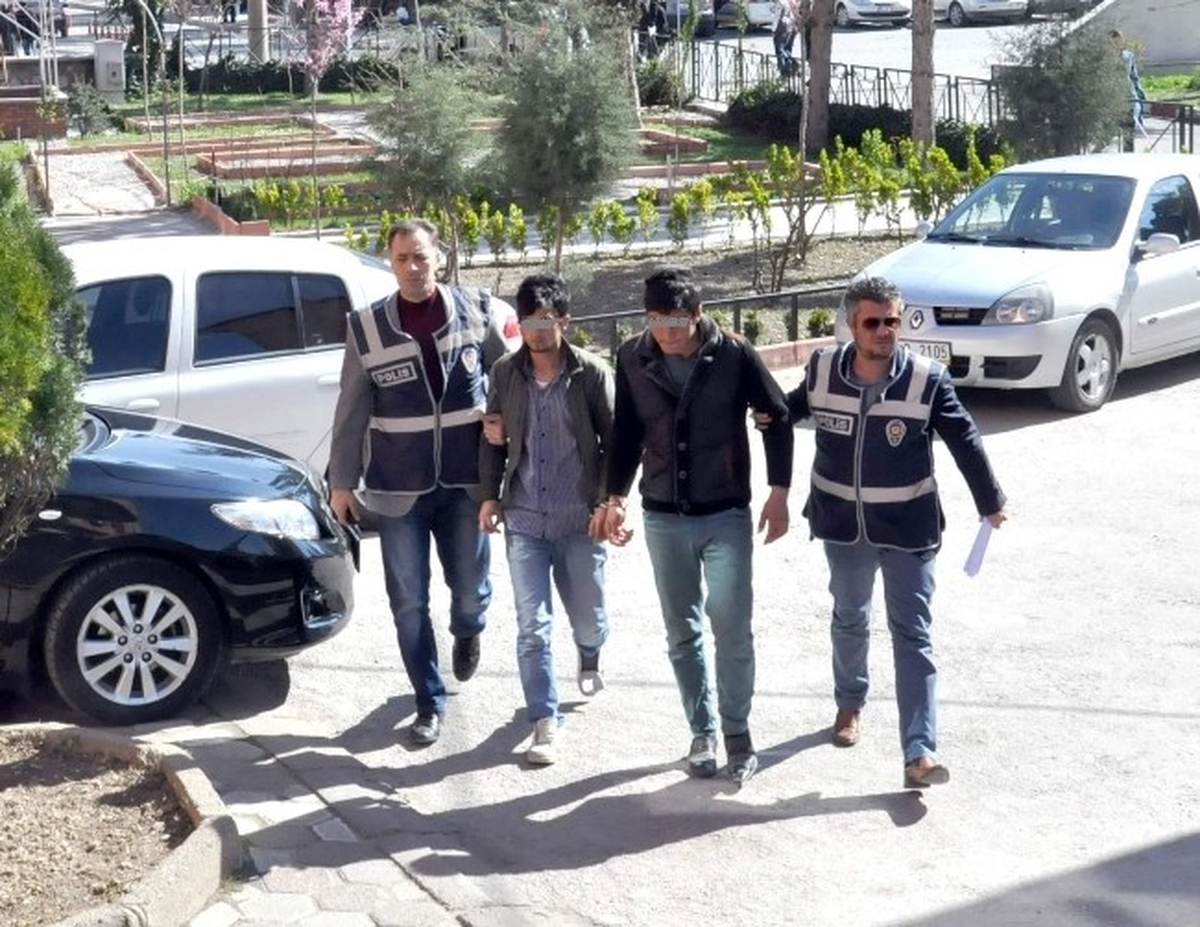 Akşehir\'de Motosiklet Hırsızları Yakalandı