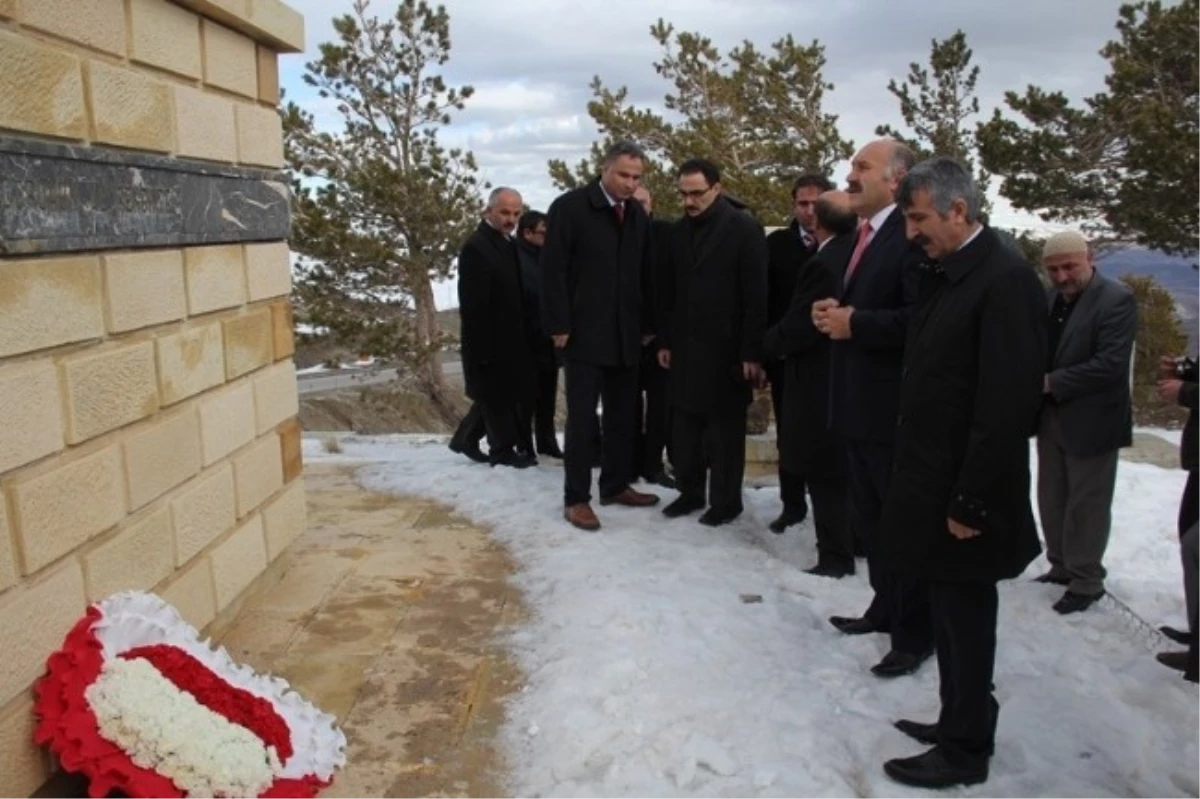 Çanakkale Şehitleri Rahmet ve Minnetle Anıldı