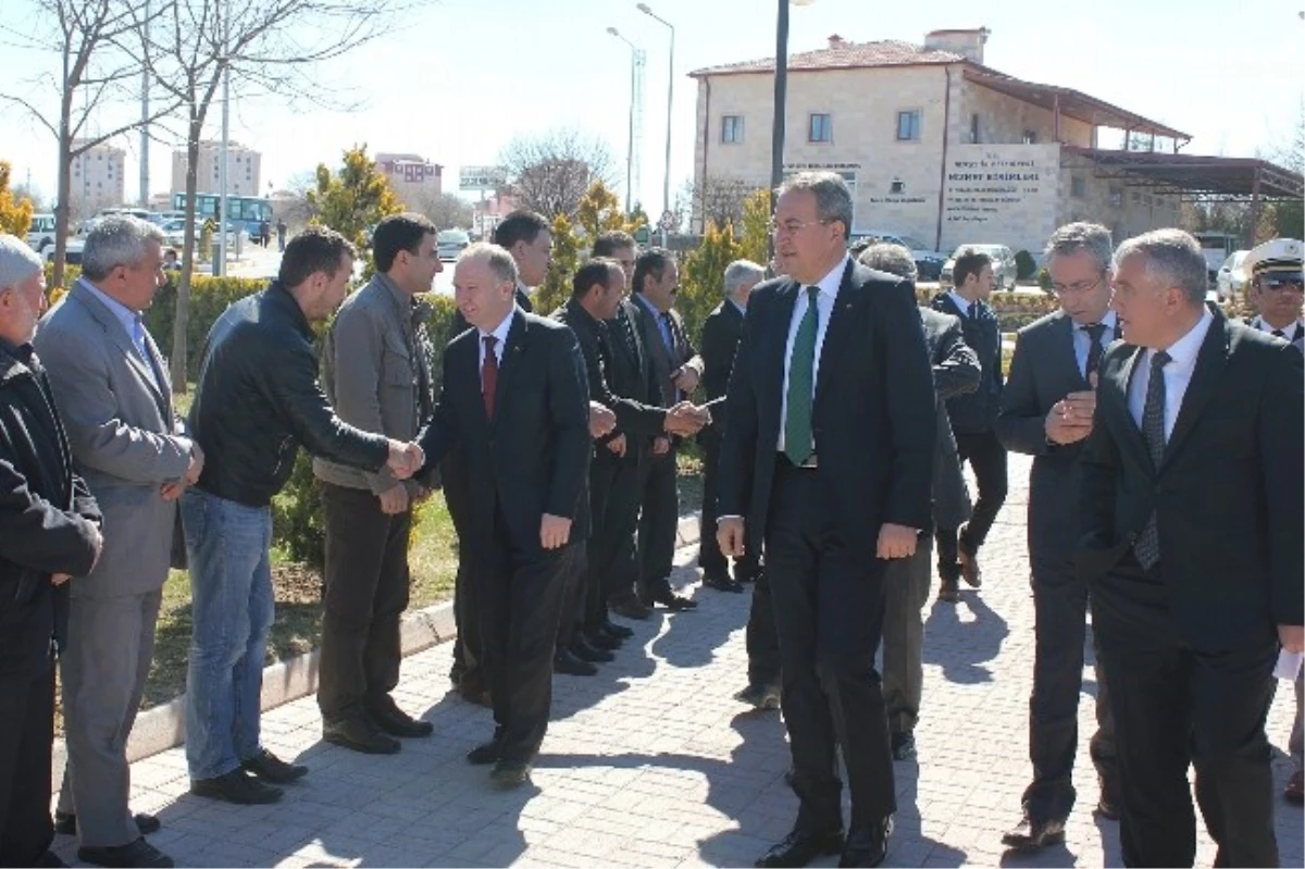 Nevşehir\'de Çanakkale Zaferinin 99. Yıl Dönümü Kutlandı