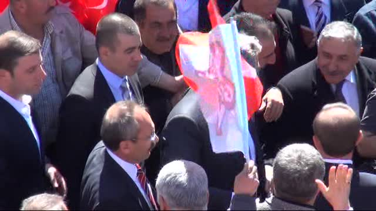 CHP Ankara Büyükşehir Belediye Başkan Adayı Mansur Yavaş, 18 Mart Şehitleri Anma Günü Dolayısıyla...