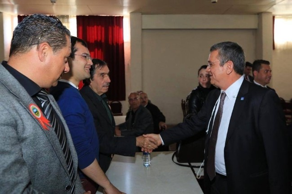 CHP\'li Kayalı, Esnafların Heyecanına Ortak Oldu