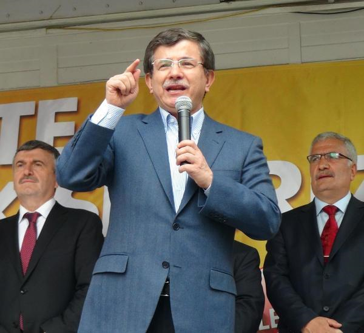 Dışişleri Bakanı Davutoğlu Konya\'da Açıklaması