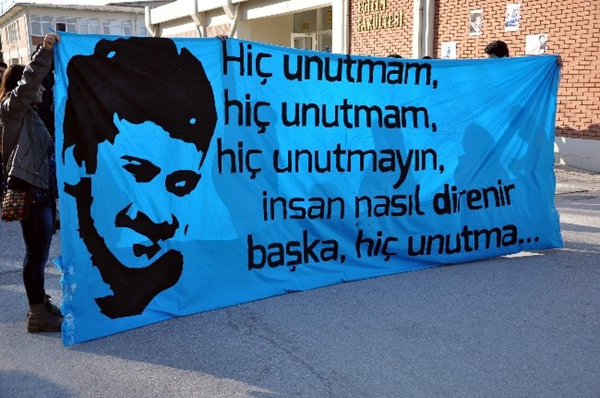 Doğüm Gününde "Ali İsmail Korkmaz"In Siluetini Çizdiler