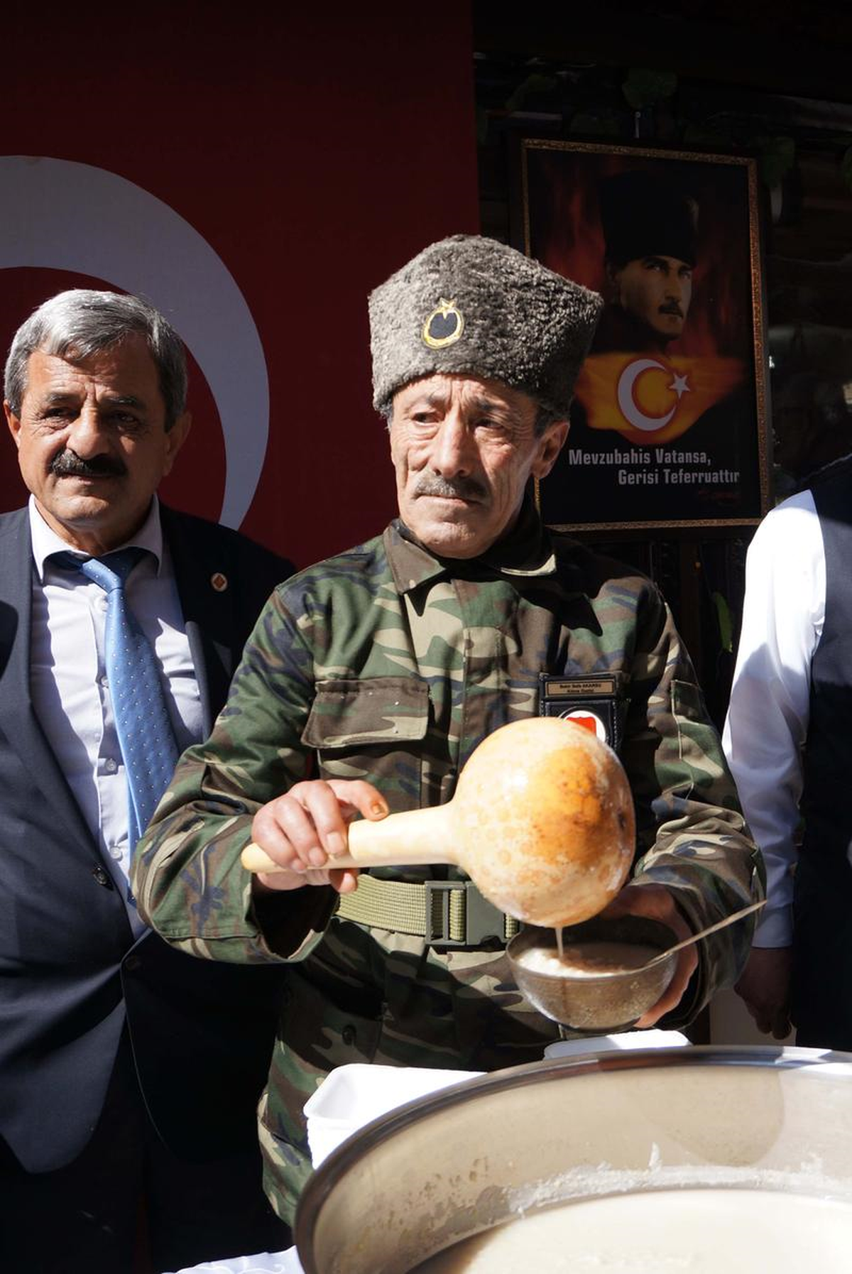 Edirne\'de Şehitler, 43. Alay\'ın Menüsüyle Yad Edildi