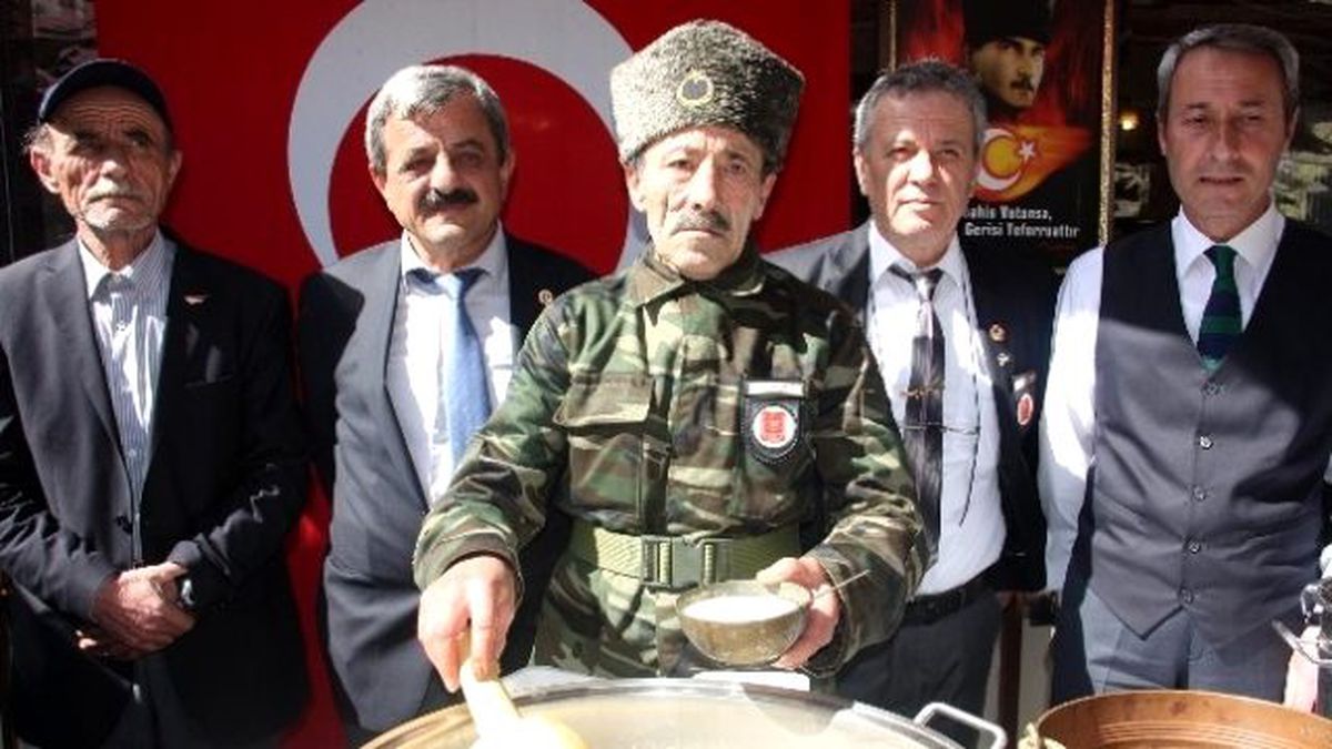 Edirneli Ciğercilerden Çanakkale Menüsü: "Kuru Ekmek, Şekersiz Üzüm Hoşafı, Buğday Çorbası"