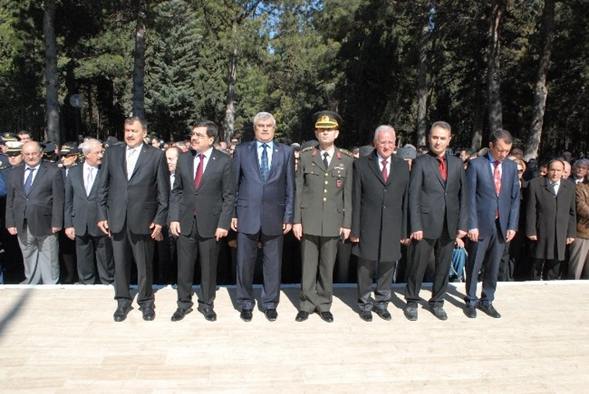 Eroğlu: "Şehitlerimize Şükran Borcumuz Var"