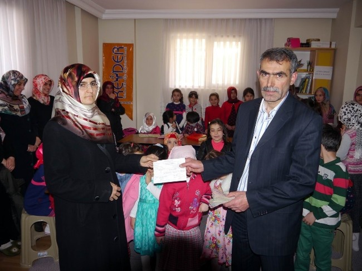 Erzincan\'dan Suriye\'ye Yardım Yağmaya Devam Ediyor