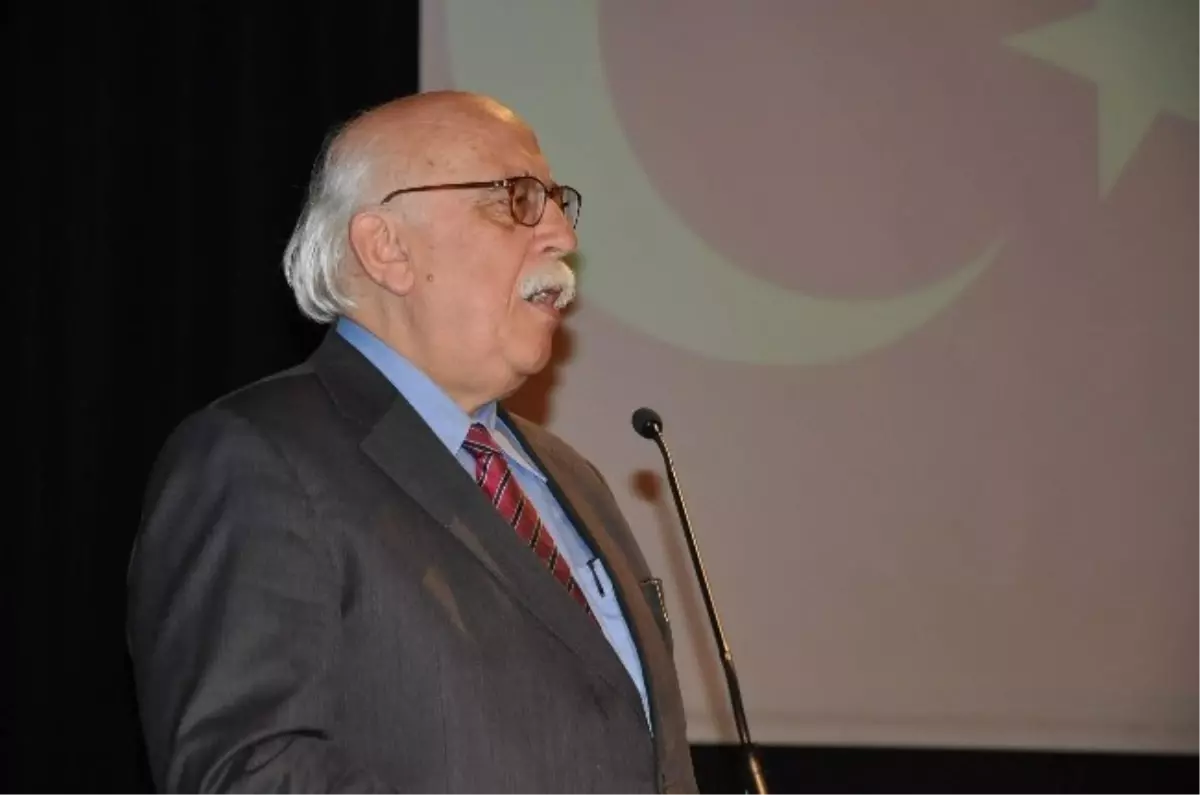 Eskişehir\'de Şehit Yakınları ve Gazilere Devlet Övünç Madalyası Tevcih Töreni