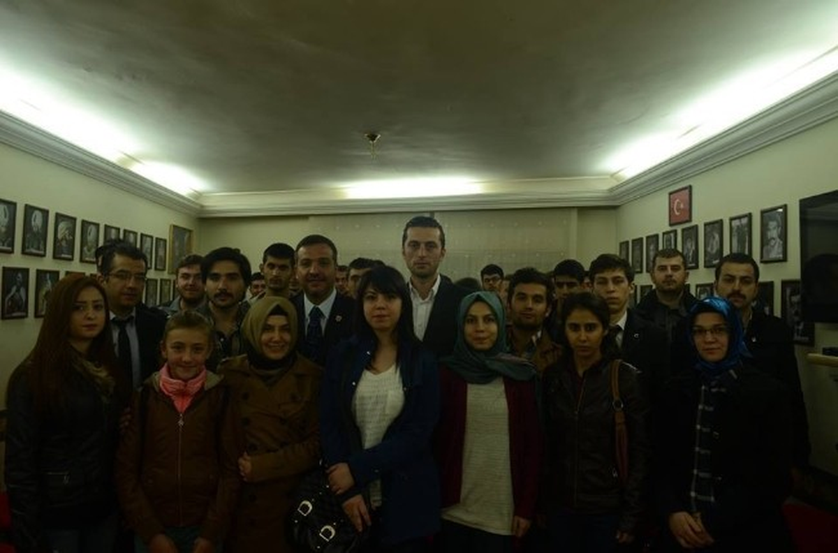 Eskişehir Ülkü Ocakları 2013 Gençlik Eğitim Akademisi Başladı