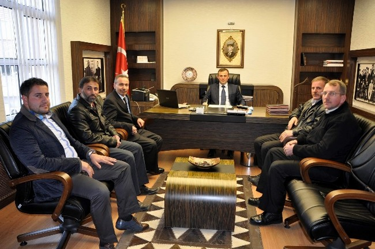 Esnaf Teşkilatından Kaymakam Perçi\'ye Ziyaret