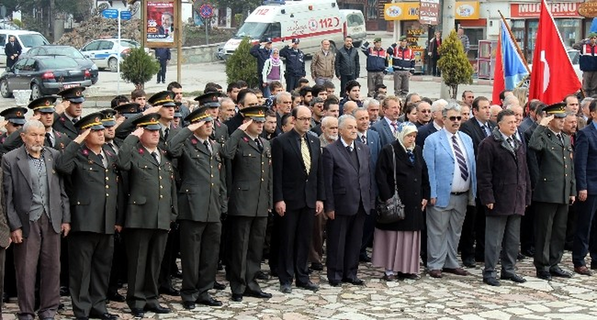 Mudurnu\'da Çanakkale Şehitleri Anıldı