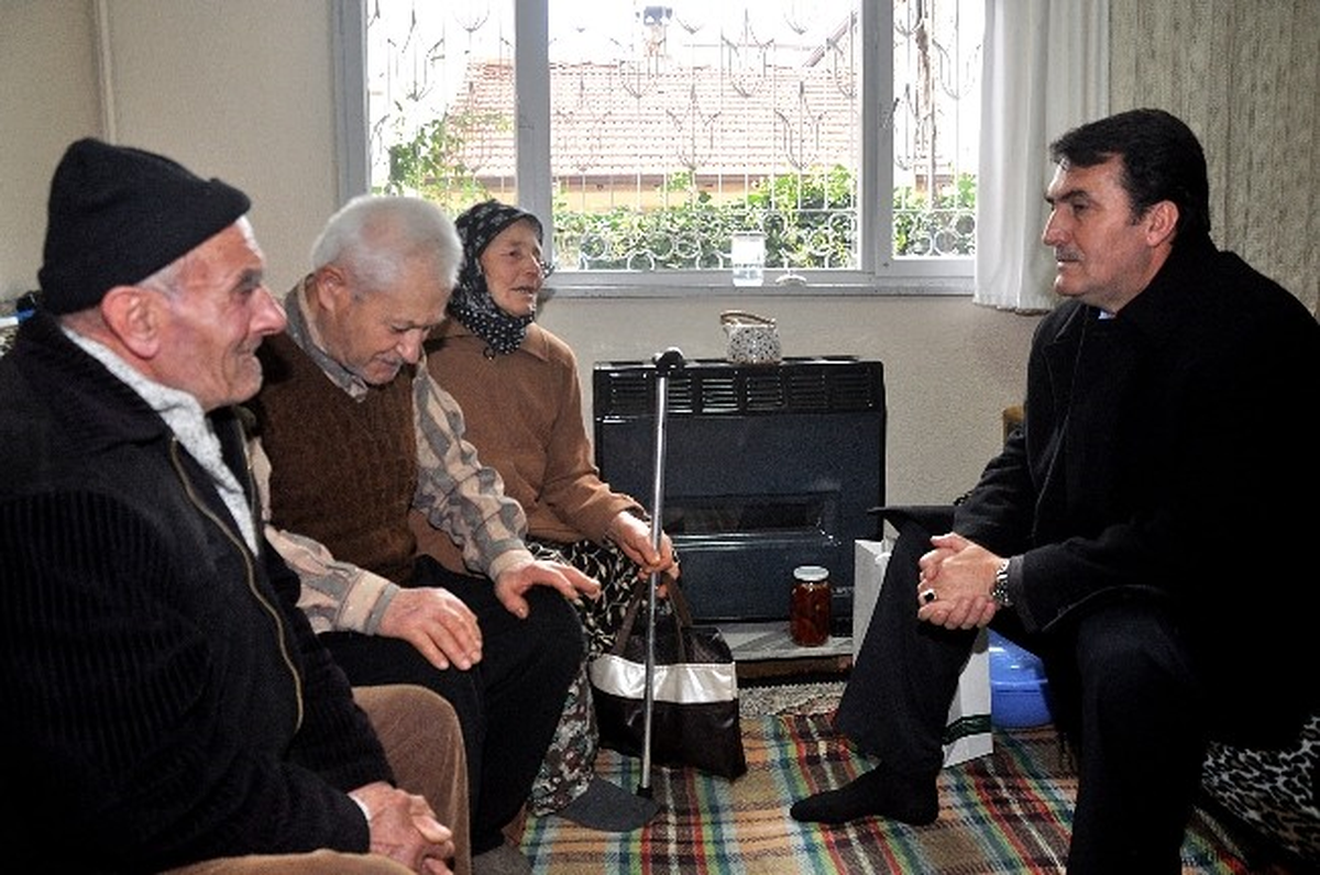 Osmangazi Belediyesi Bulgaristan ile Türkiye\'de Yaşayan Aileler Arasında Köprü Oldu