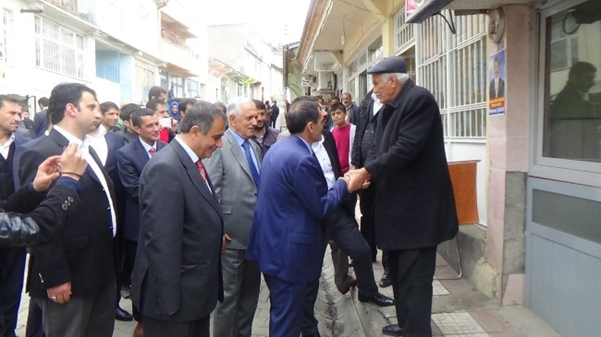 Özgen Seçim Çalışmalarına Devam Ediyor