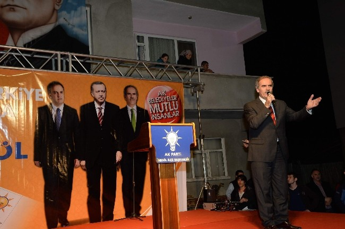 Recep Altepe\'ye İlçelerde Büyük İlgi
