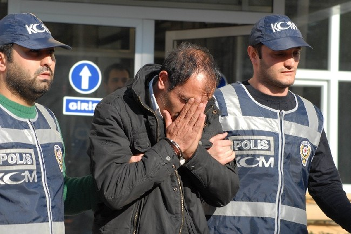 Samsun\'da 100 Kilo Eroinle Yakalanan Amca Oğullarına 18 Yıl 9 Ay Hapis