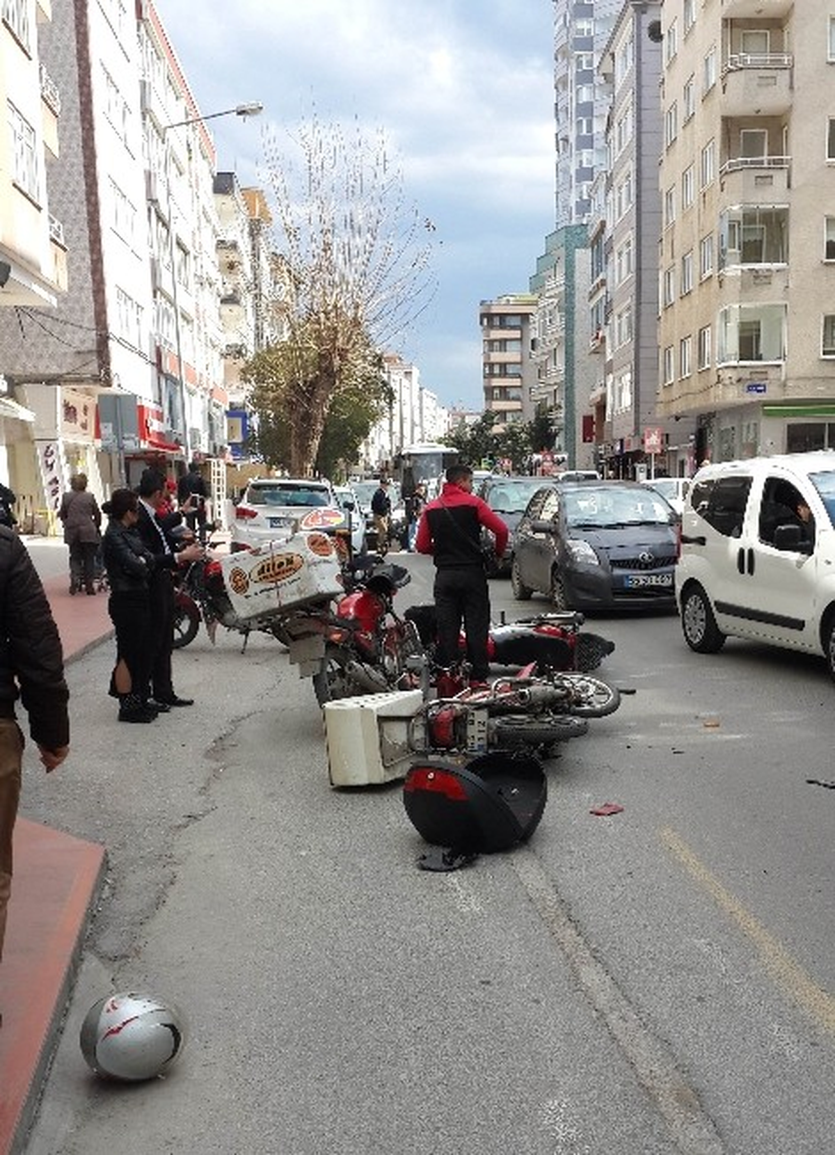 Samsun\'da 3 Motosiklet Çarpıştı: 1 Yaralı