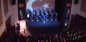 Şehit annesi devlet övünç madalyası töreninde fenalaştı -