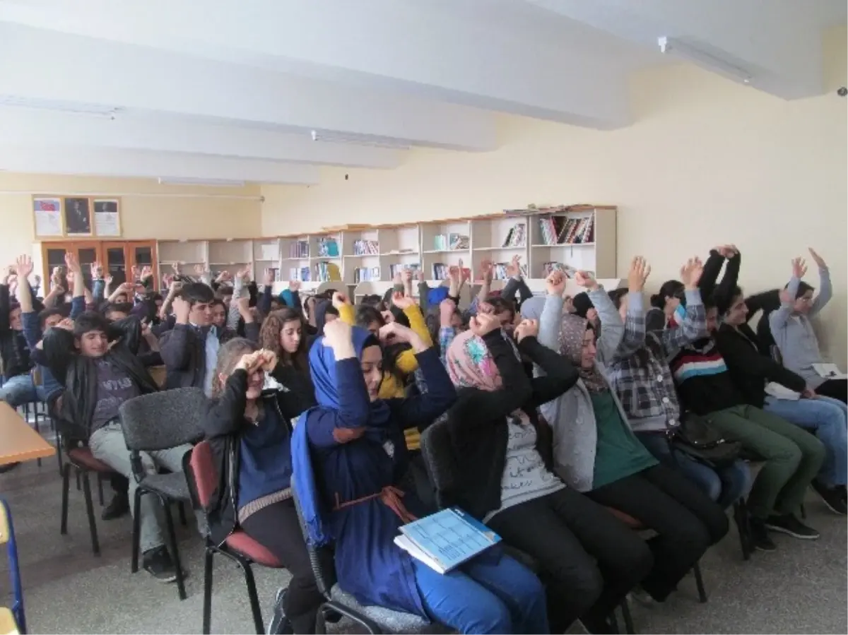 Sınav Kaygısı ve Başa Çıkma Yolları Eğitimi Verildi