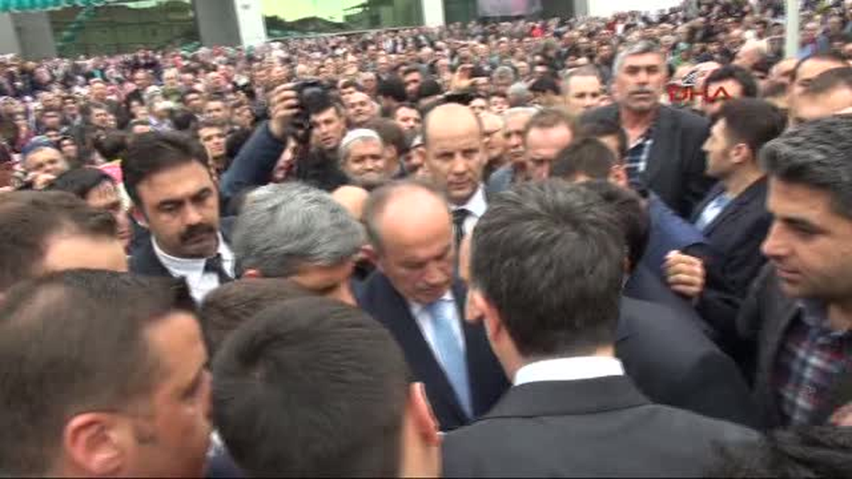 Topbaş\'tan Hayvanat Bahçesi İsteğine Şartlı Onay Açıklaması