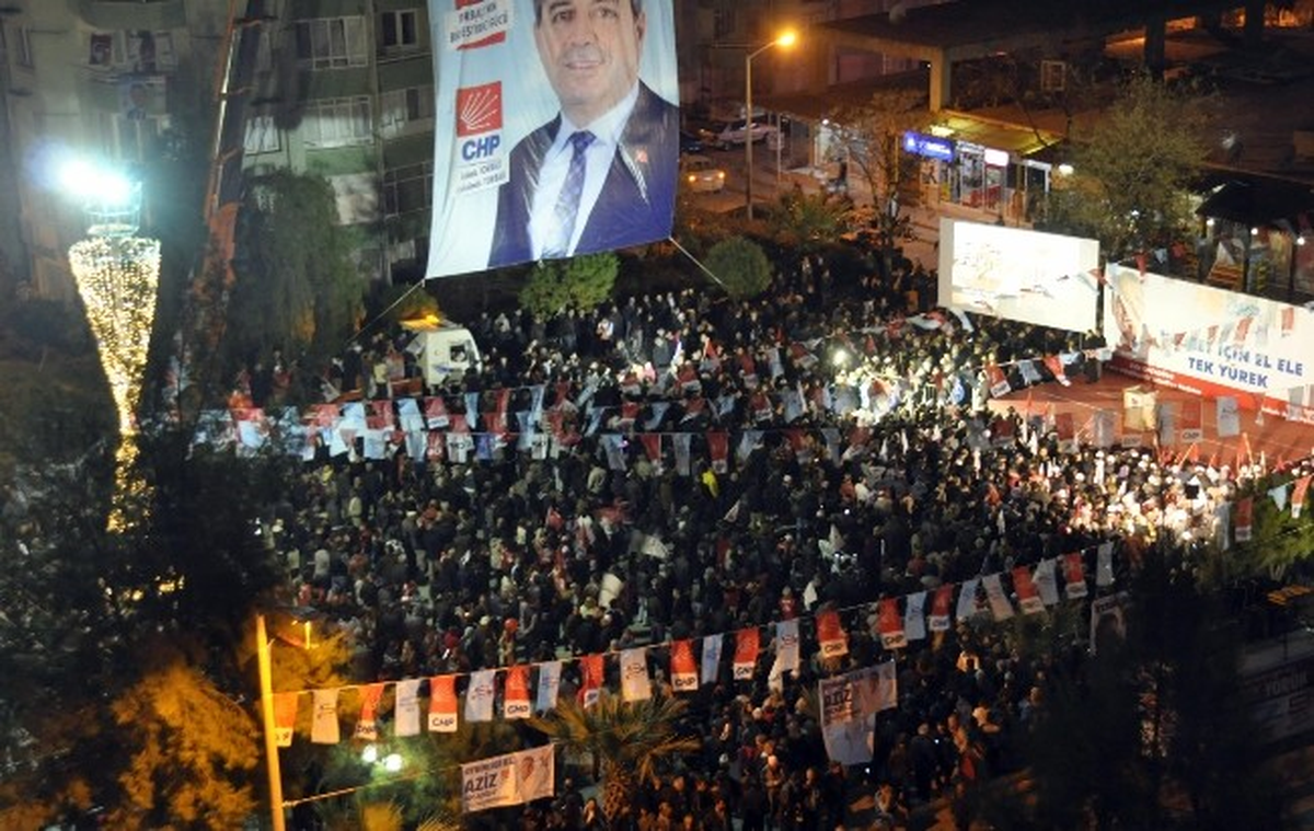 Torbalı\'da CHP\'li Yörük\'ten Gövde Gösterisi