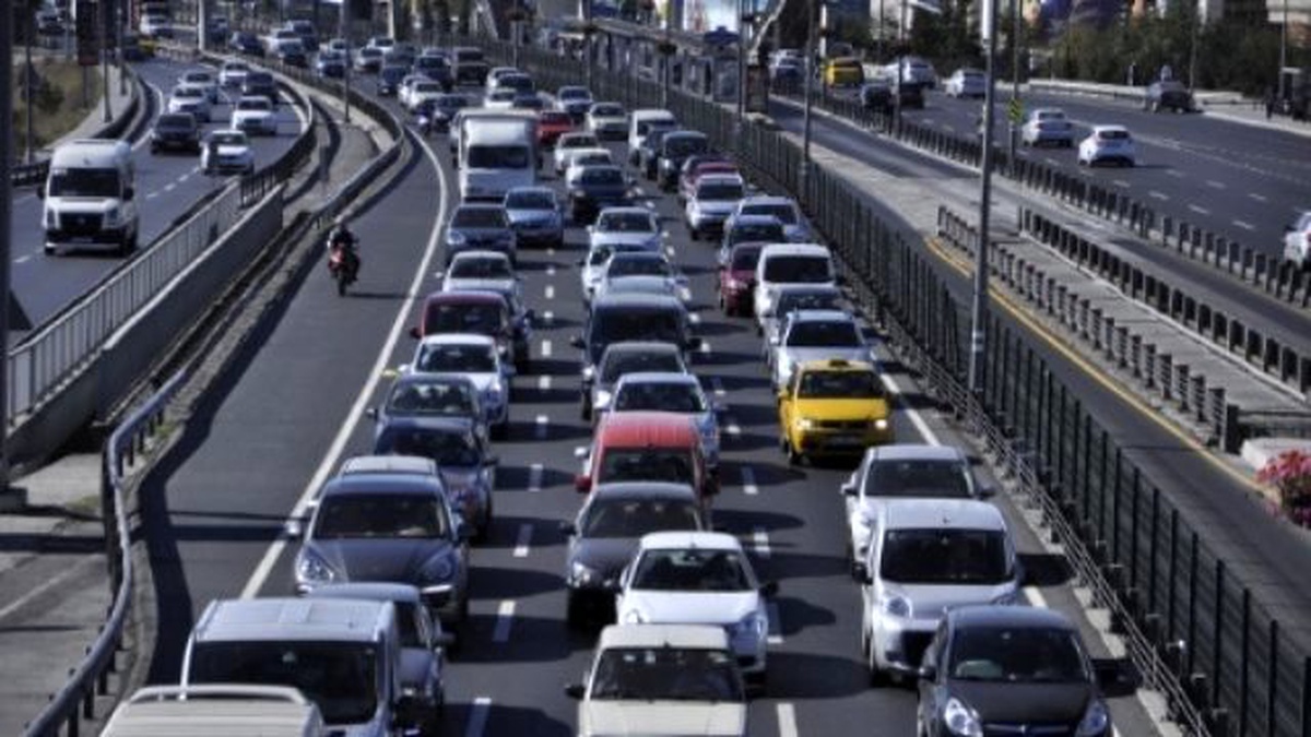 Trafikteki Araç Sayısı 18 Milyonu Aştı