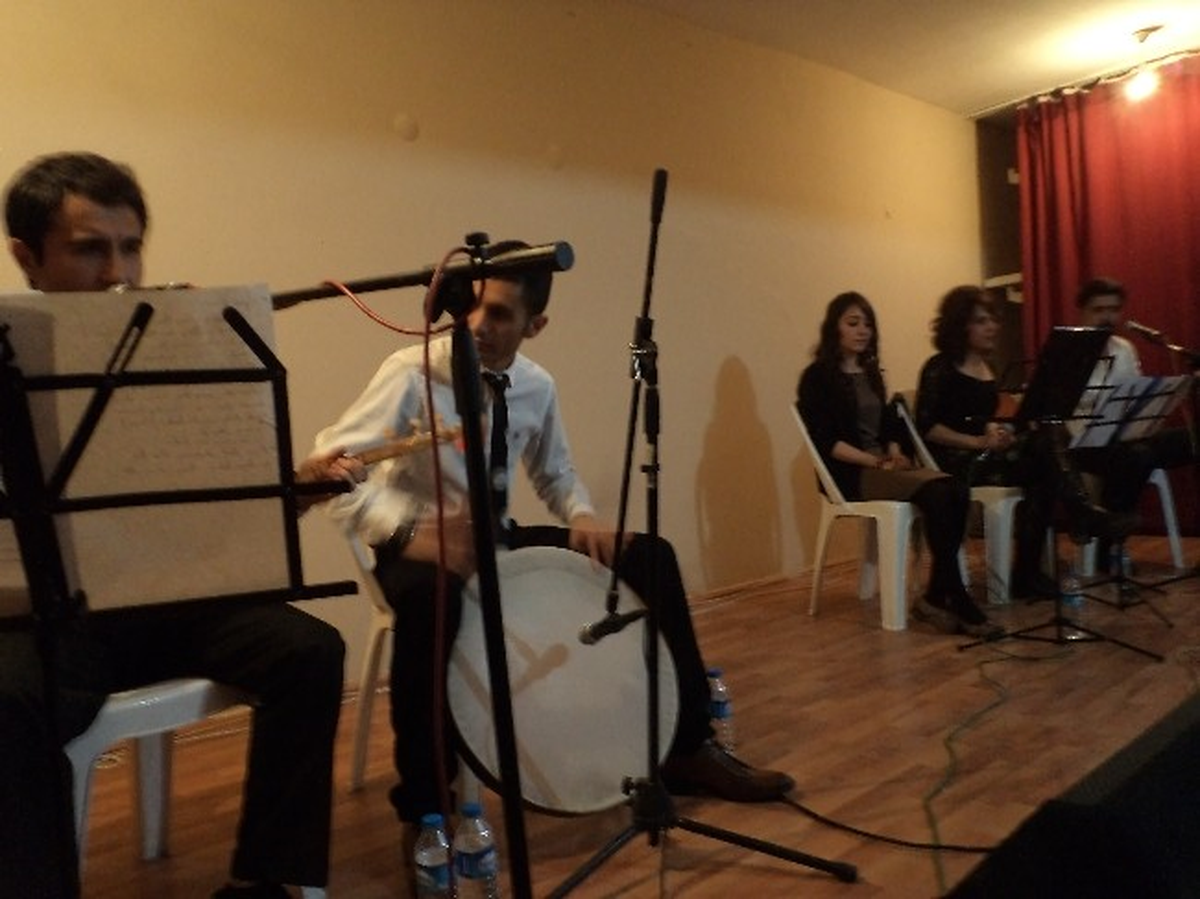 Varto\'da Müzik ve Şiir Dinletisi Düzenlendi