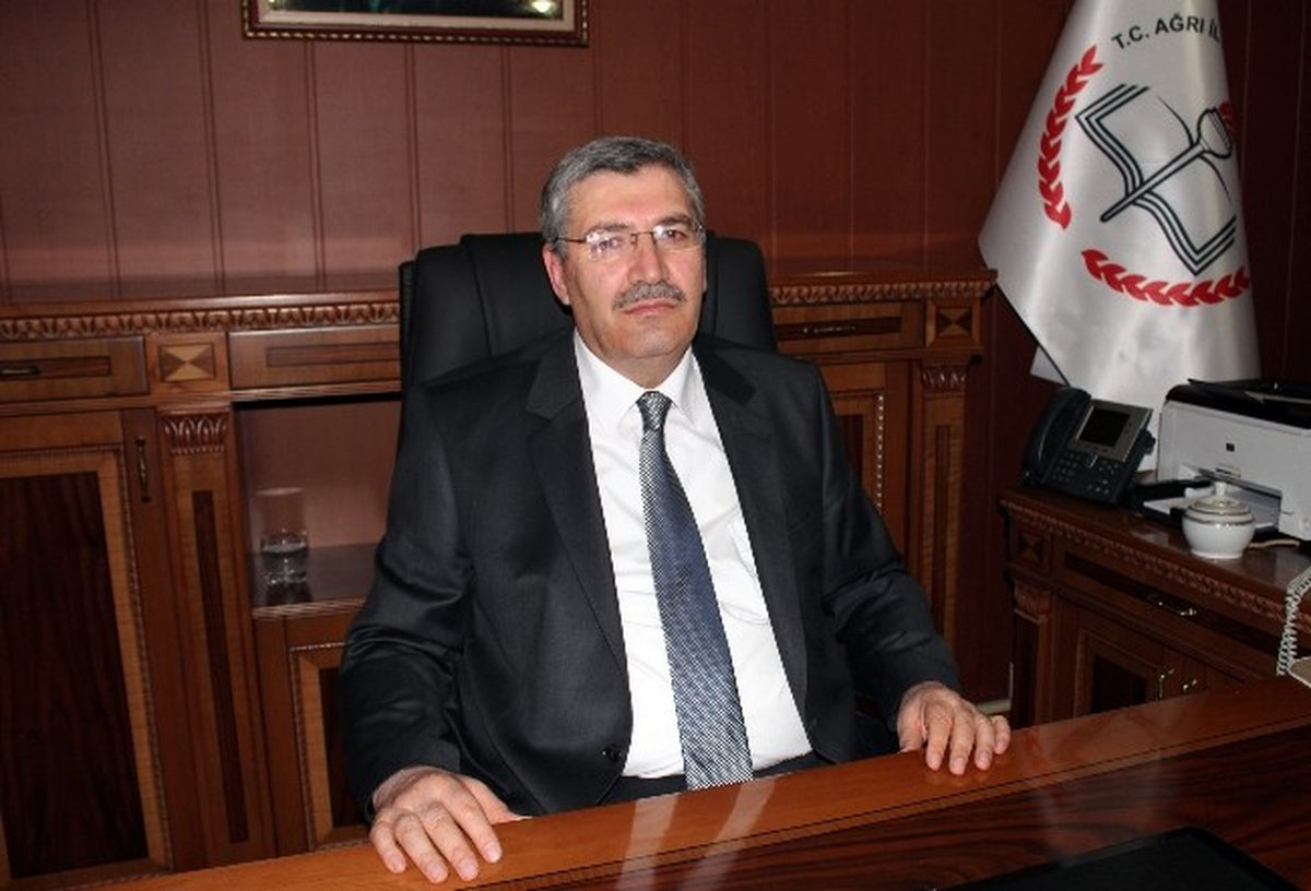 Ağrı Milli Eğitim Müdürü Dursun Görevine Başladı