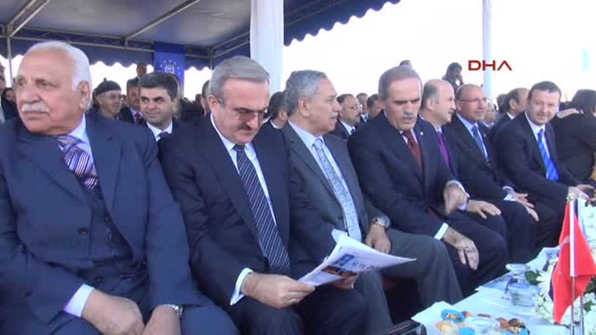 Başbakan Yardımcısı Arınç Vatmanlık Yaptı