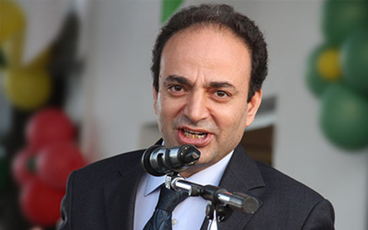 Baydemir, Yine Başbakan\'a Yüklendi