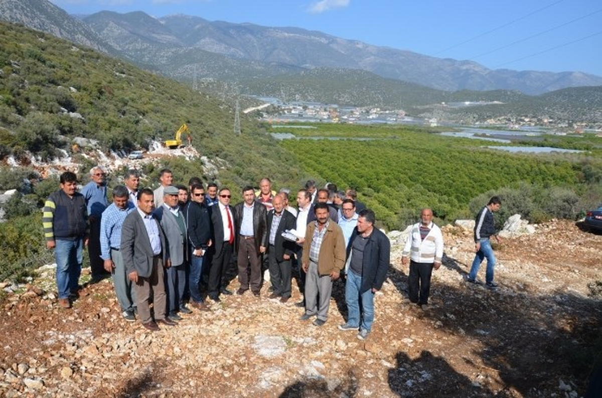 DSİ 13. Bölge Müdürü Özgür, Demre\'de İncelemelerde Bulundu