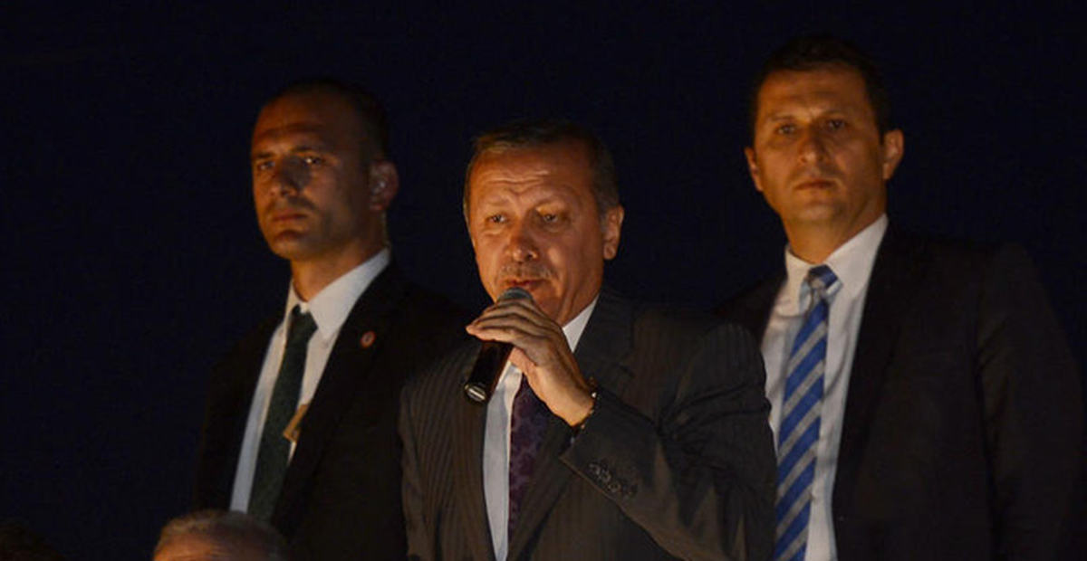 Erdoğan, Edirne\'deki Pankartı Görünce Silivri\'ye Uğradı