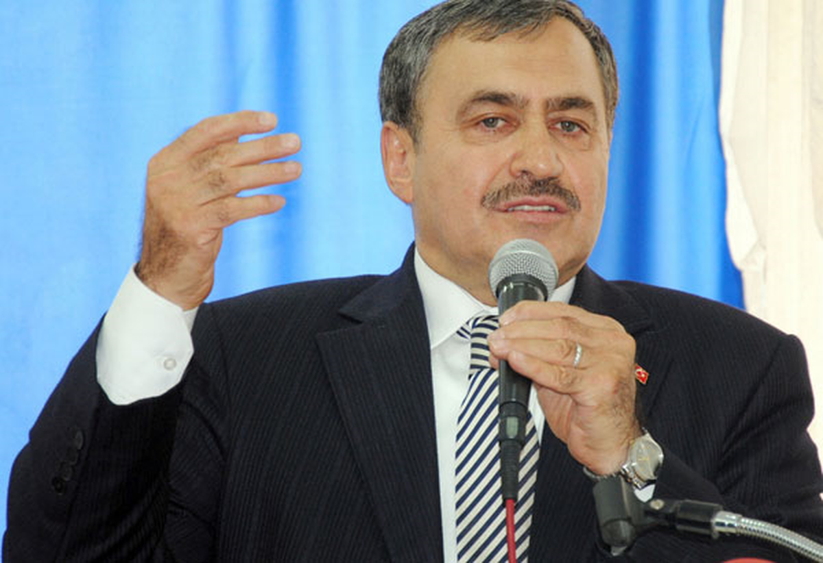 Eroğlu: \'\'Öyle kuru milliyetçilik olmaz" -
