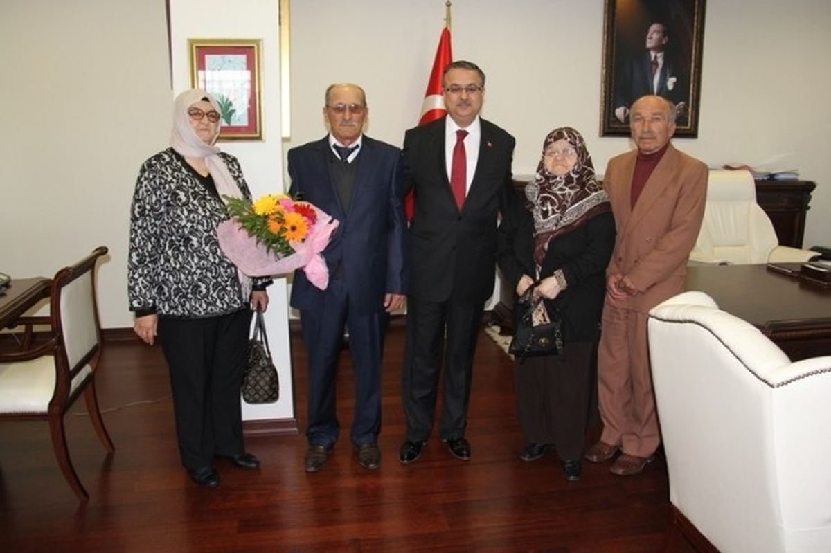 Huzur Evi Sakinlerinden Vali Ali İhsan Su\' ya Ziyaret