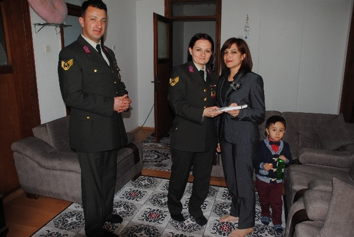 Jandarmadan Şehit Ailelerine Ziyaret