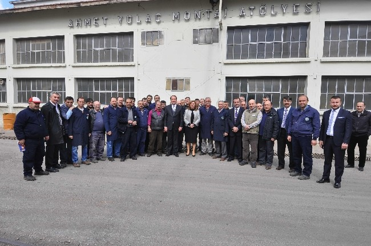 AK Parti Eskişehir Adayı Karacan İşçileri Ziyaret Etti