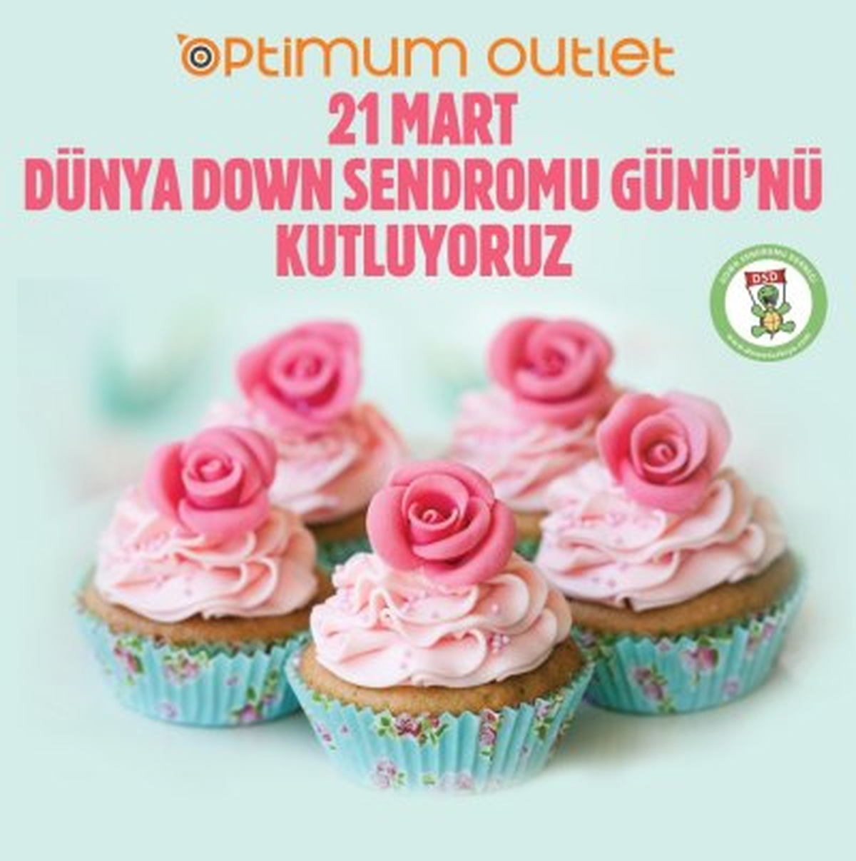 Optimum Outlet\'te Mutlu Ziyaretçiler