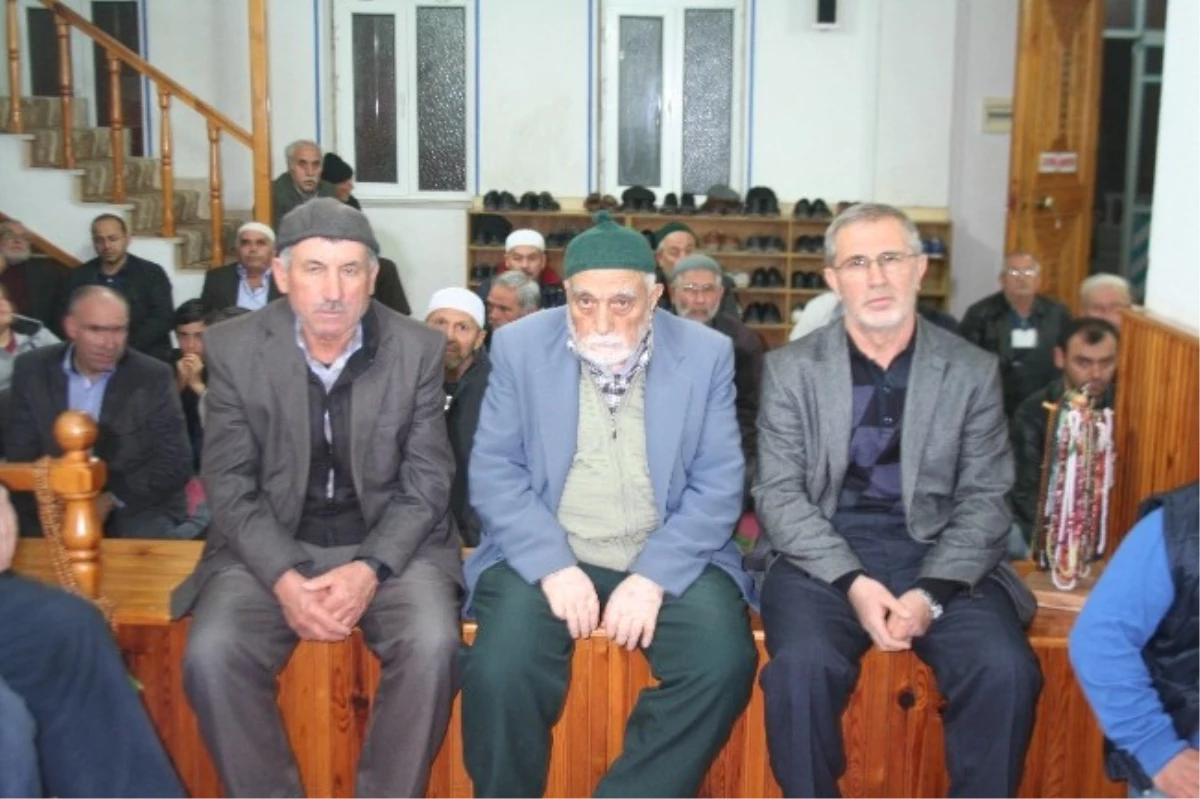Osmaneli\'de Çanakkale Şehitleri Kur\'an-I Kerim ve Dualarla Anıldı