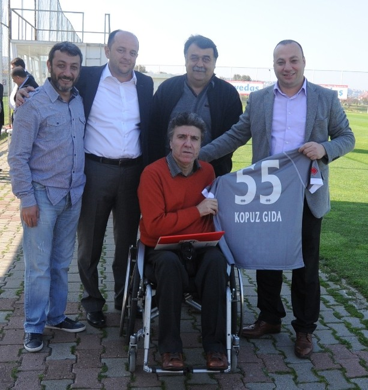 Samsunspor\'a Gıda Yardımı
