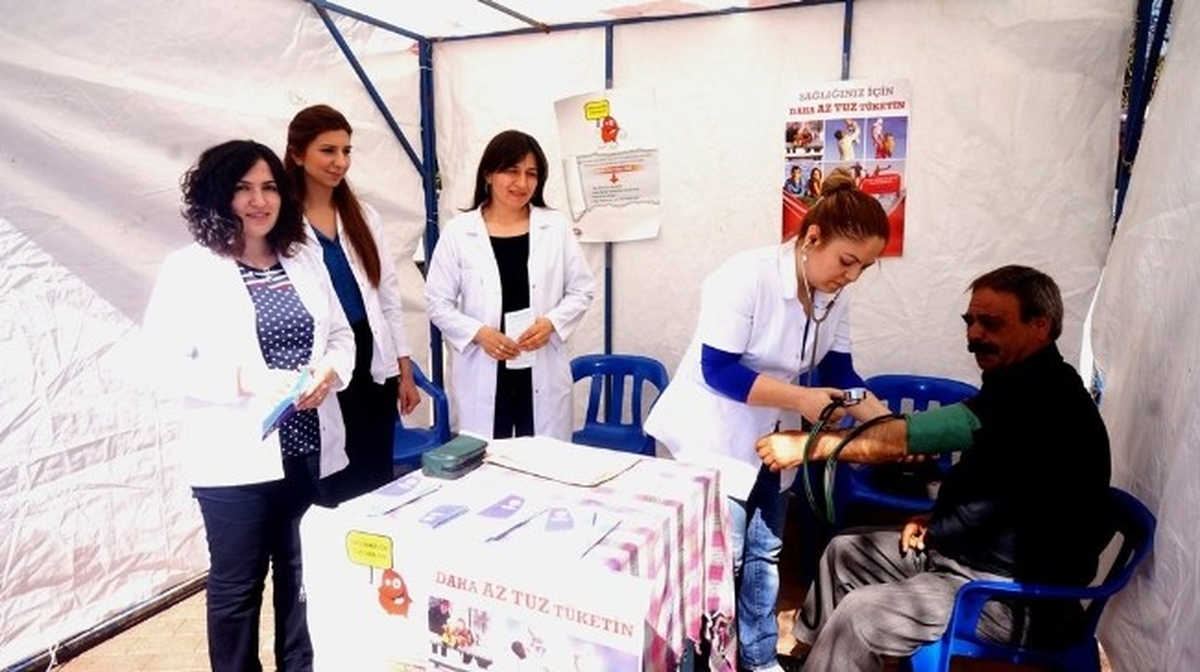 Sarıgöl\'de Tuzun Zararlarına Dikkat Çekildi