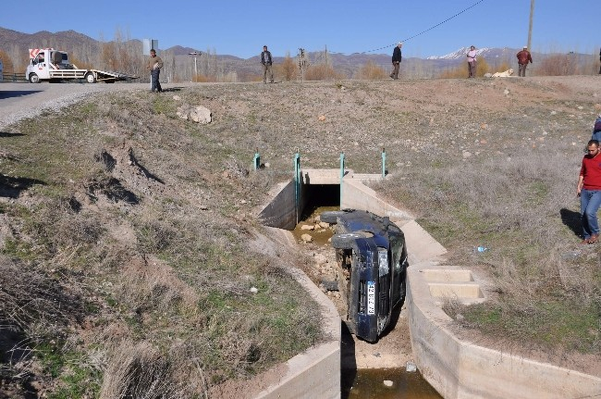 Seydişehir\'de Trafik Kazası: 2 Yaralı